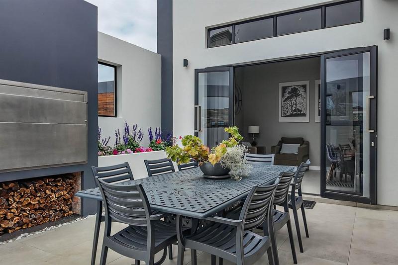3 Bedroom Property for Sale in Tergniet Western Cape